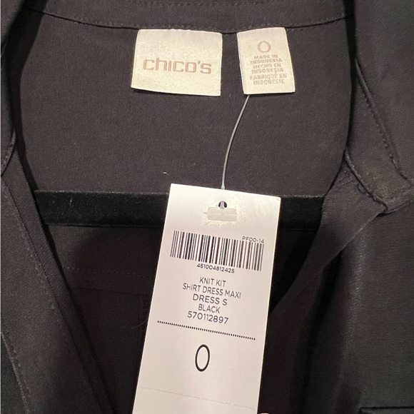 Long black dress from Chico’s with gold buttons NWT very slimming - Picture 7 of 10